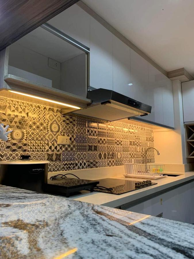 Club Ultima Residences Unit 1712 Cebu Buitenkant foto